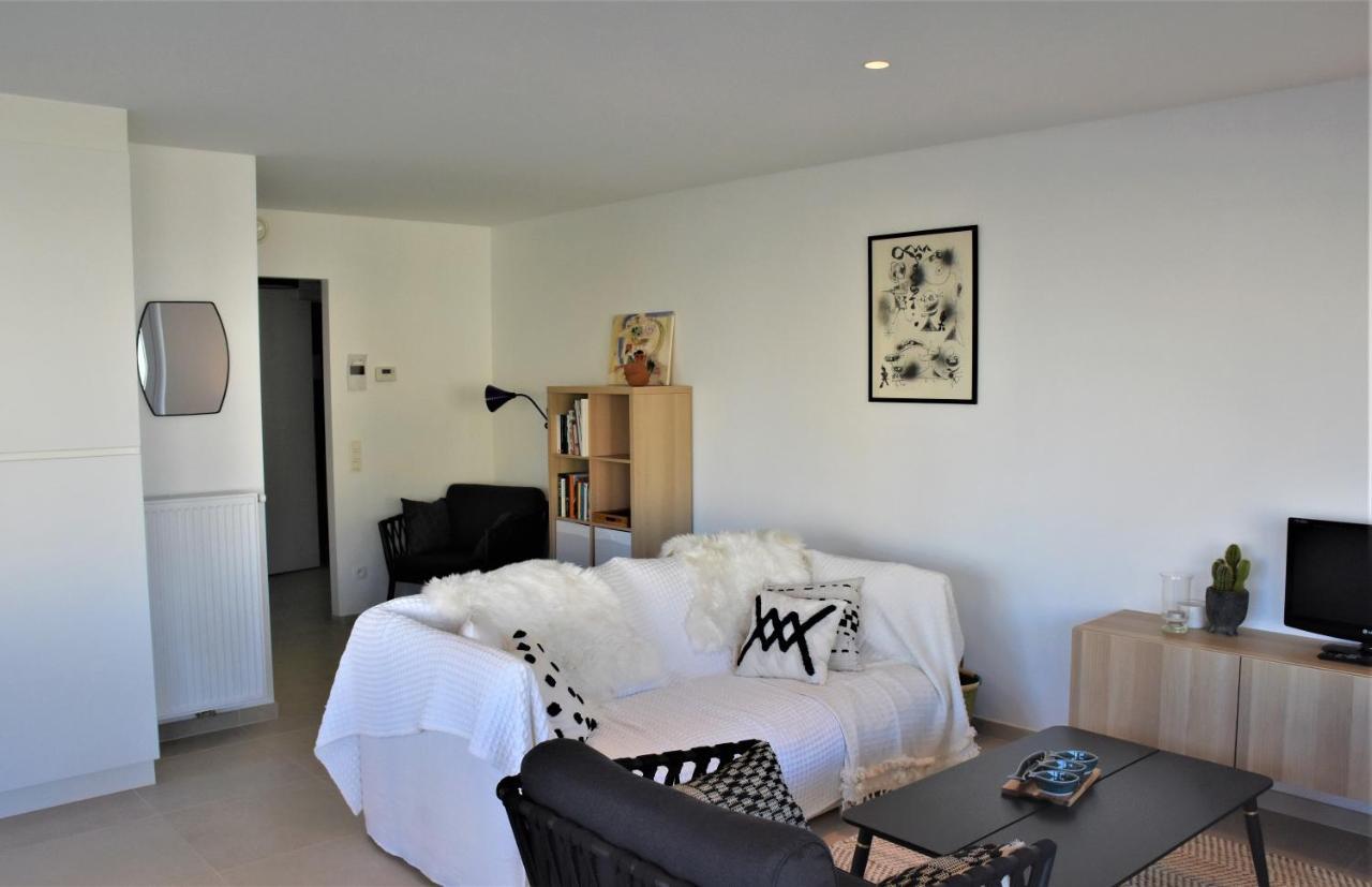 Lichtrijk 2-Slaapkamerappartement Met Zeezicht En Gratis Parking Ostende Exteriér fotografie