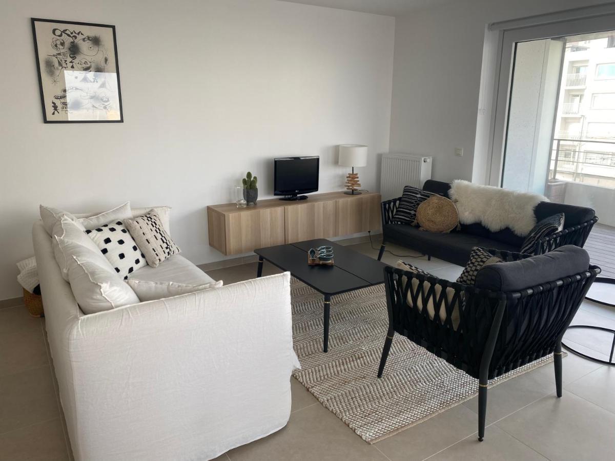 Lichtrijk 2-Slaapkamerappartement Met Zeezicht En Gratis Parking Ostende Exteriér fotografie