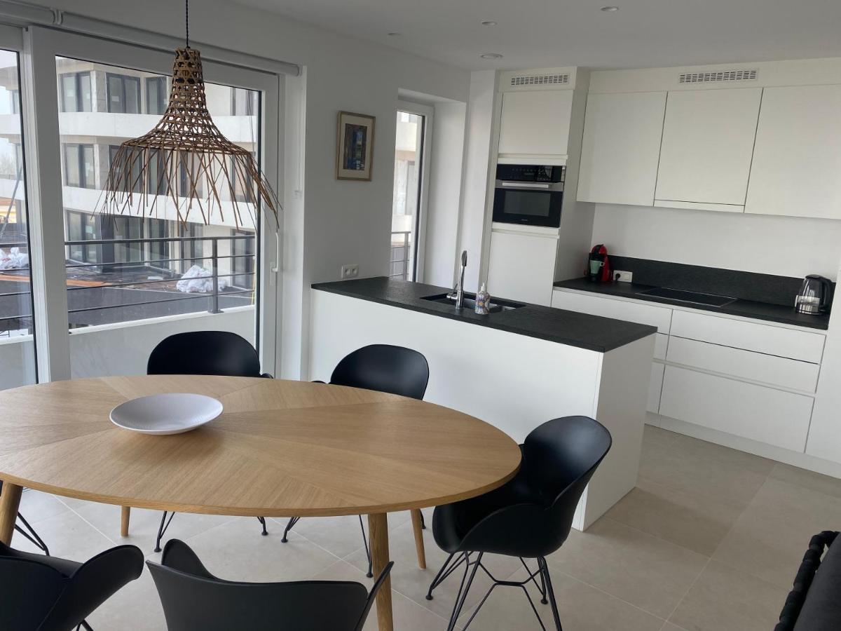 Lichtrijk 2-Slaapkamerappartement Met Zeezicht En Gratis Parking Ostende Exteriér fotografie