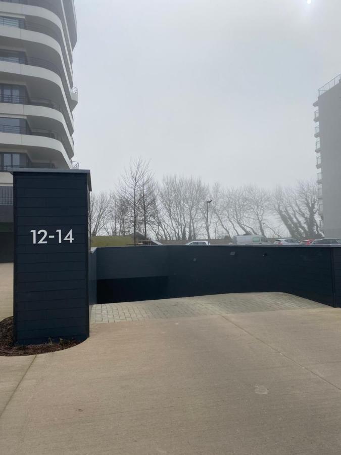 Lichtrijk 2-Slaapkamerappartement Met Zeezicht En Gratis Parking Ostende Exteriér fotografie